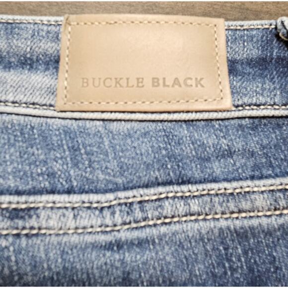 Buckle Black fit No 53 Straight Size 24 X 32 Women’s Jeans medium Wash Denim - Picture 3 of 4